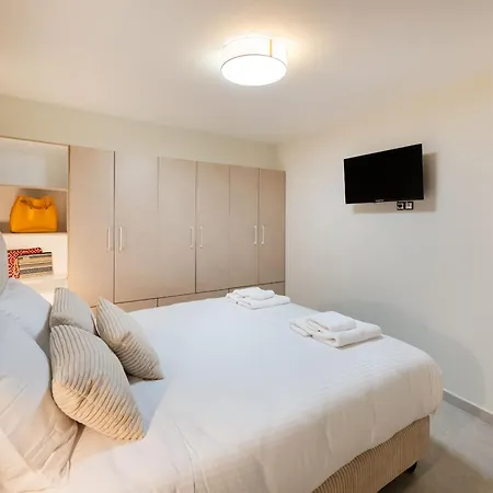Boukamvillia Apartment, Just 500m From Nydri (Lefkada)