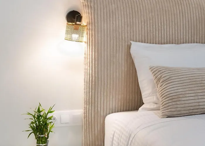 Lägenhet Bookamvillia Nidhrion