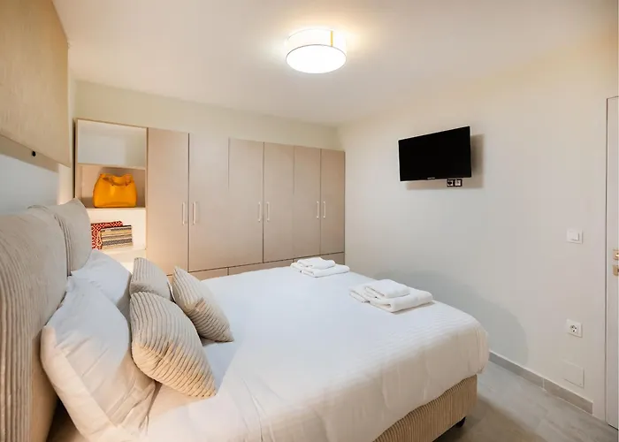 Bookamvillia Nidhrion