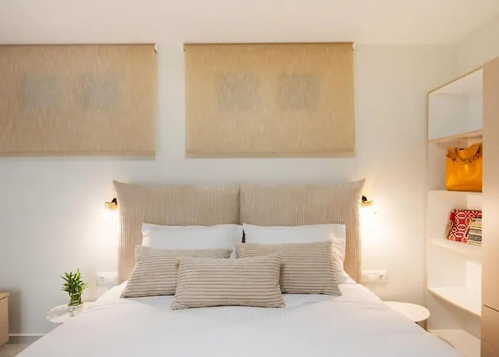 Bookamvillia Nidhrion